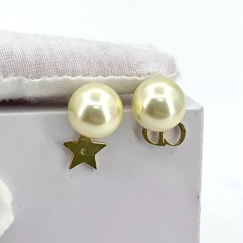 Dior Dior Pearl Star Earrings with Gold Accent Size ONE SIZE - 3 Thumbnail