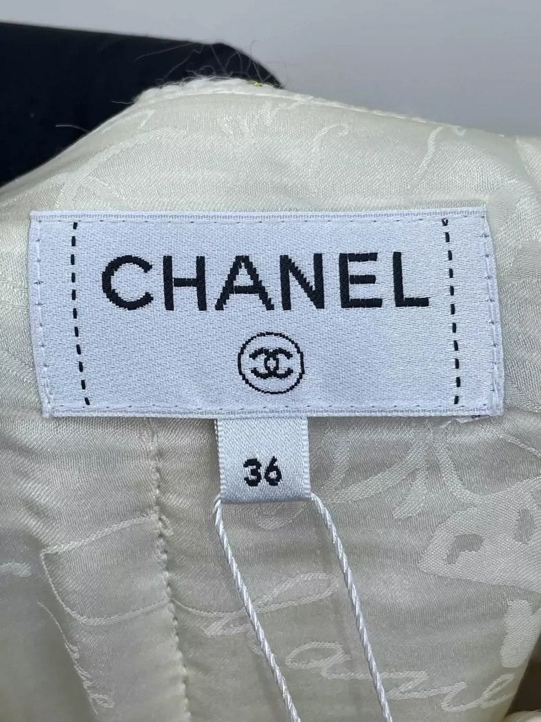 Chanel Chanel Chevron Woven Skirt Size 36 Size 36" / US 14 / IT 50 - 4 Thumbnail