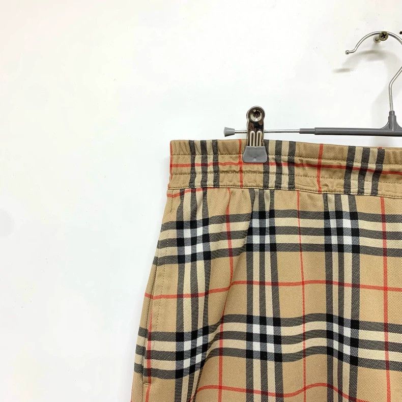 Burberry Burberry Check Pattern Shorts Size M Size 28" / US 6 / IT 42 - 7 Thumbnail