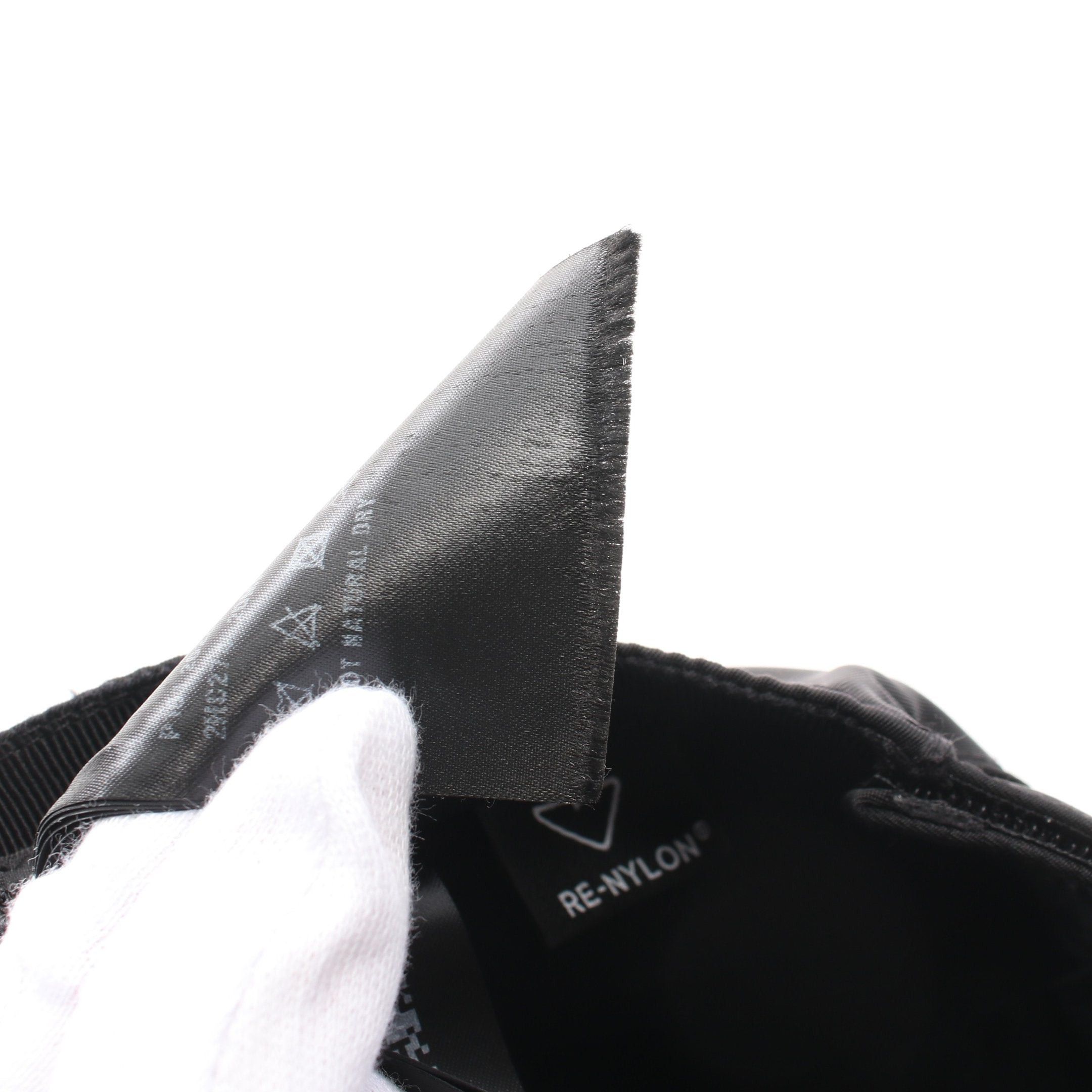 Prada Prada Re Nylon Cap Black Size ONE SIZE - 6 Thumbnail