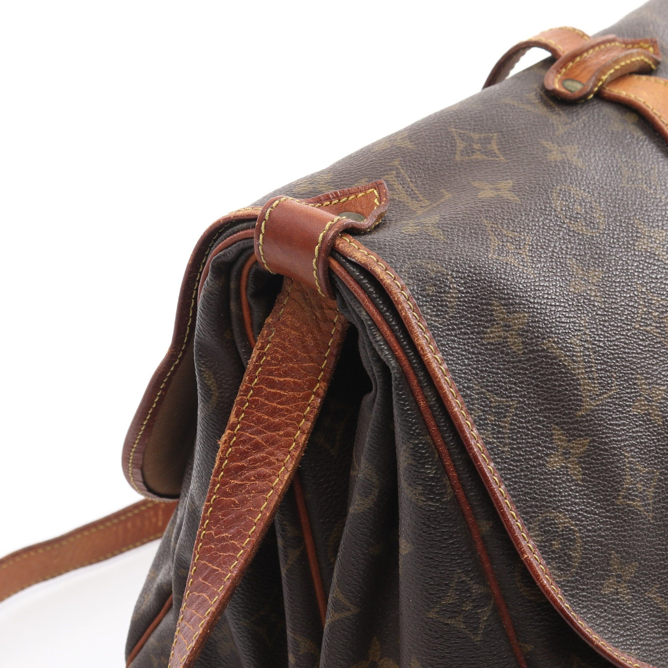 Louis Vuitton Louis Vuitton Saumur 35 Monogram Shoulder Bag Leather Brown Size ONE SIZE - 11 Thumbnail