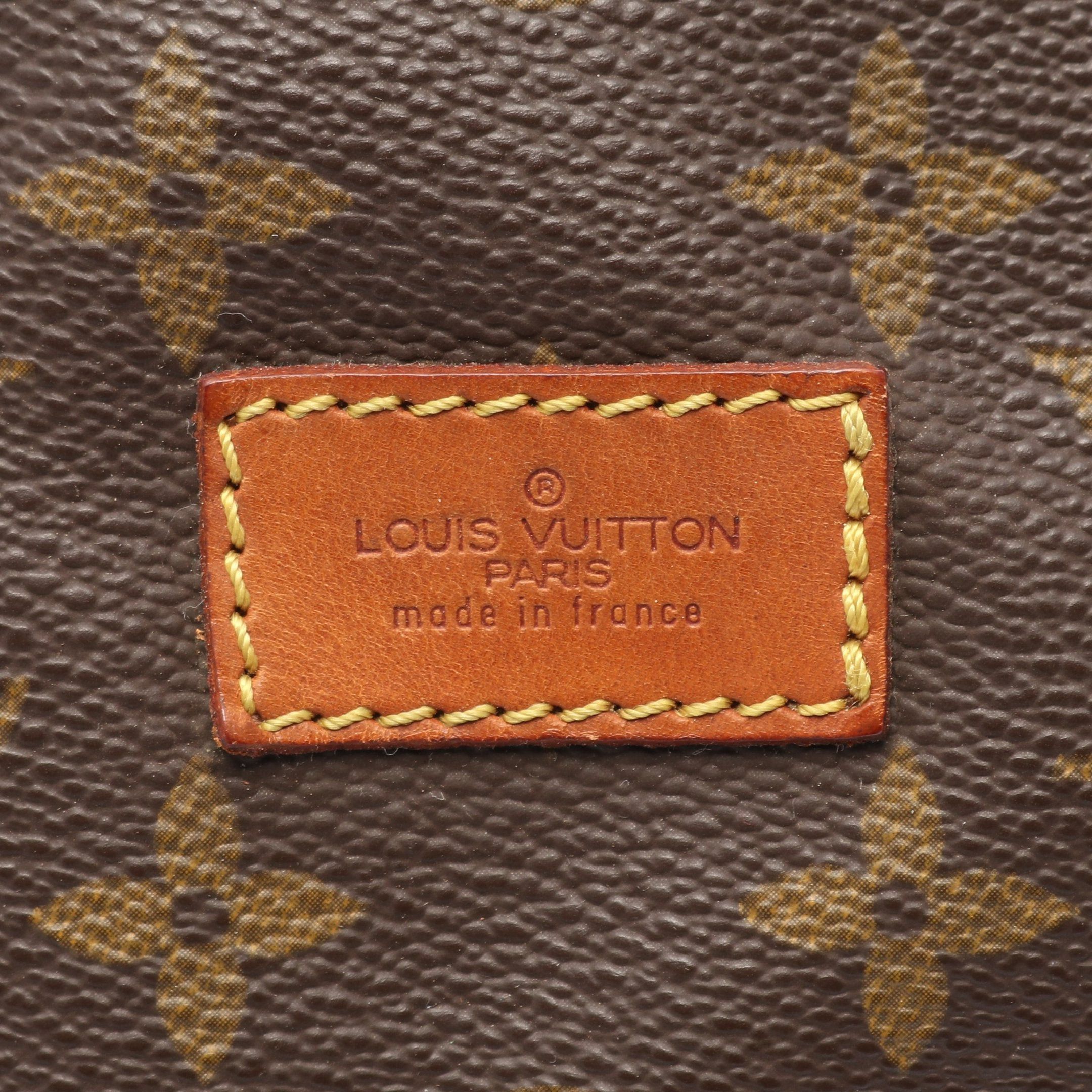 Louis Vuitton Louis Vuitton Saumur 35 Monogram Shoulder Bag Leather Brown Size ONE SIZE - 5 Thumbnail