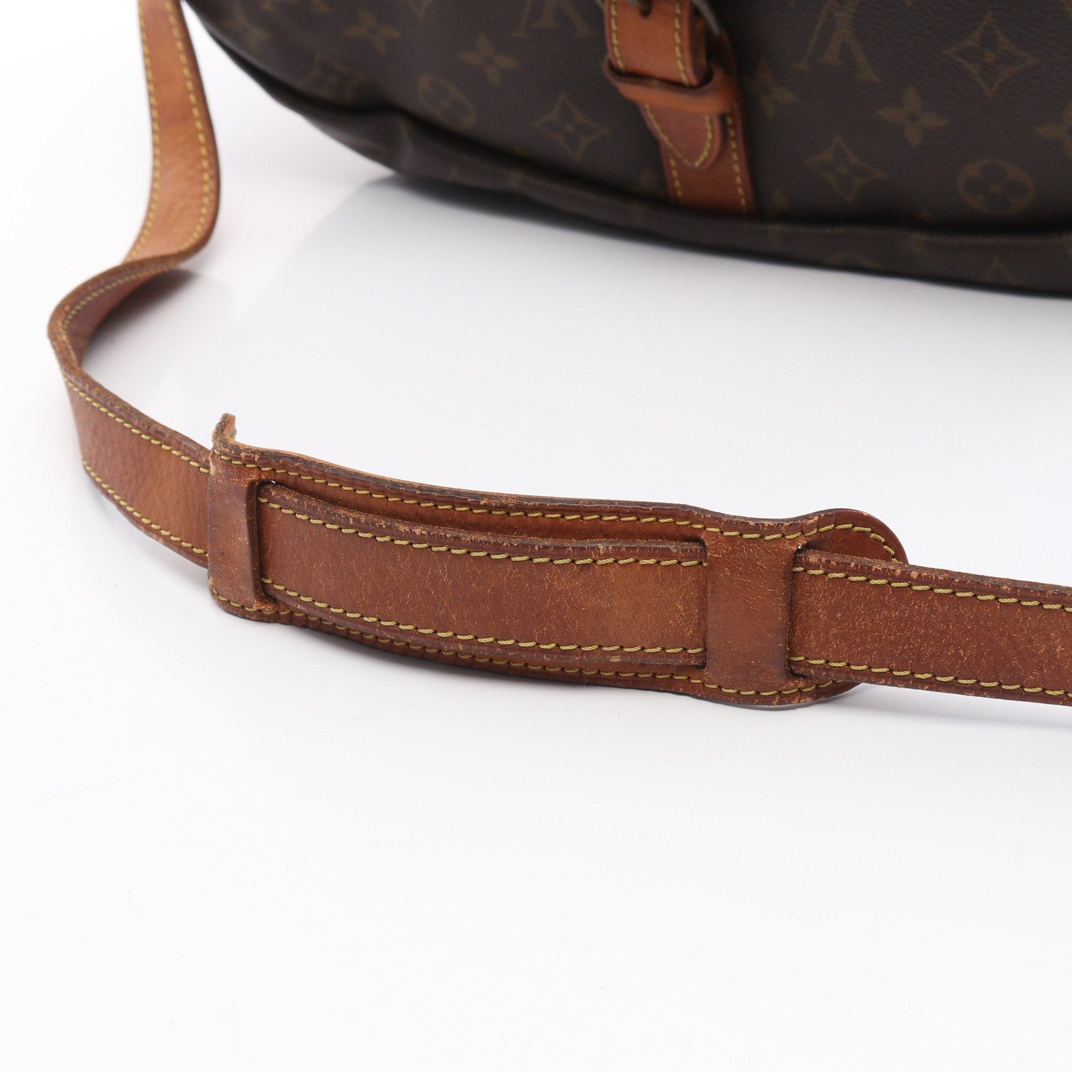 Louis Vuitton Louis Vuitton Saumur 35 Monogram Shoulder Bag Leather Brown Size ONE SIZE - 12 Thumbnail