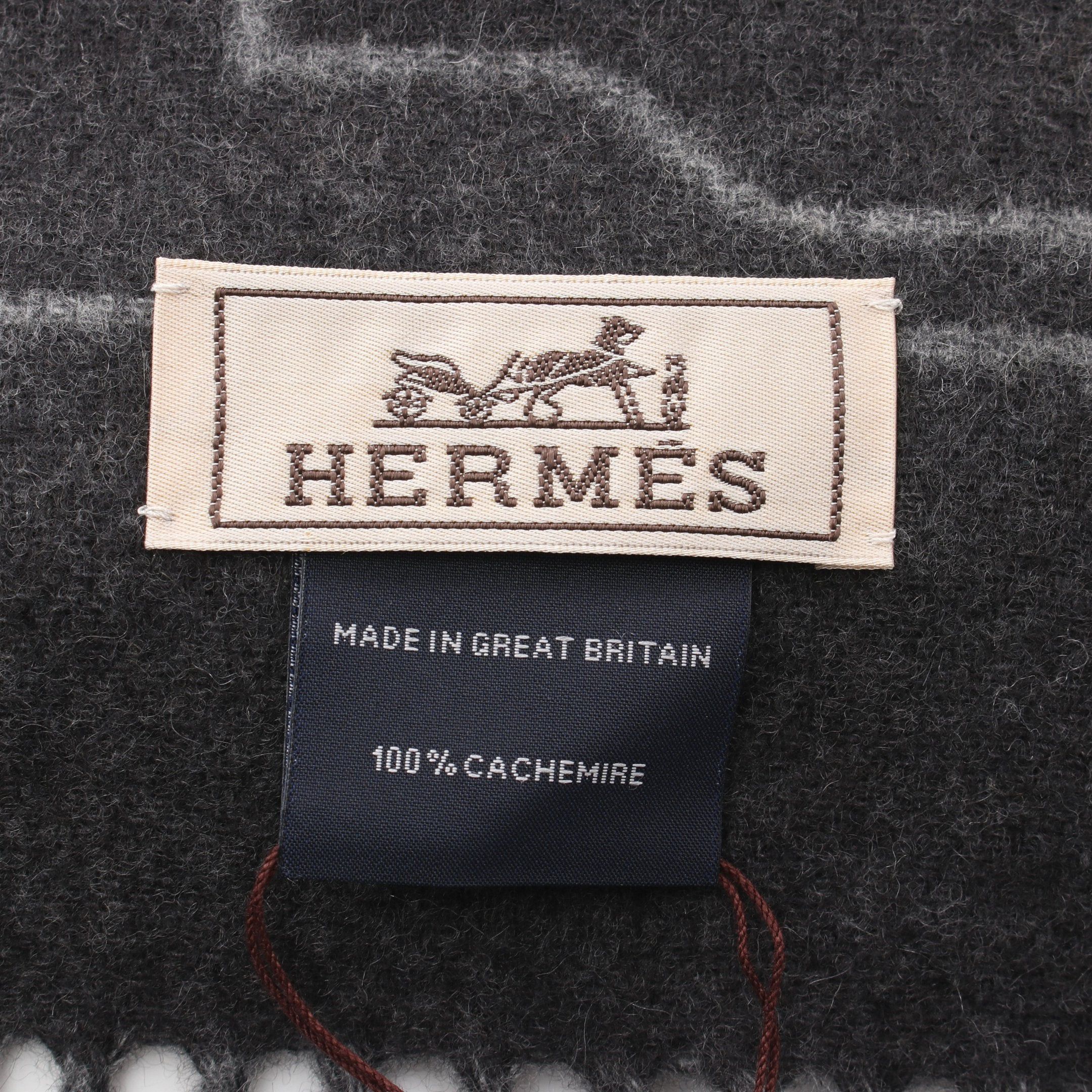 Hermes Hermes Mors A Jouets Scarf Cashmere Gray Size ONE SIZE - 2 Thumbnail