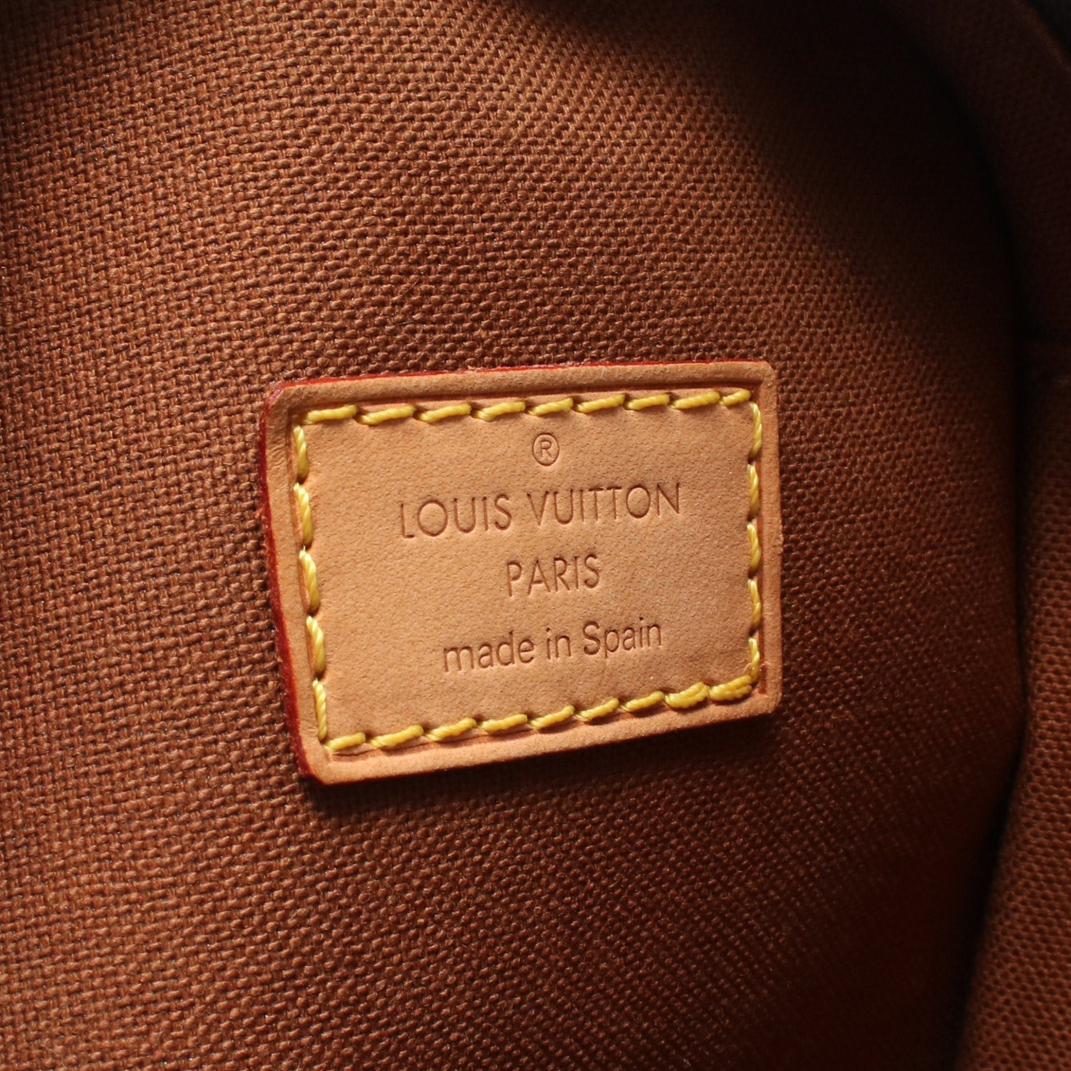 Louis Vuitton Louis Vuitton Pochette Ganju Monogram Body Bag Leather Brown Size ONE SIZE - 4 Thumbnail