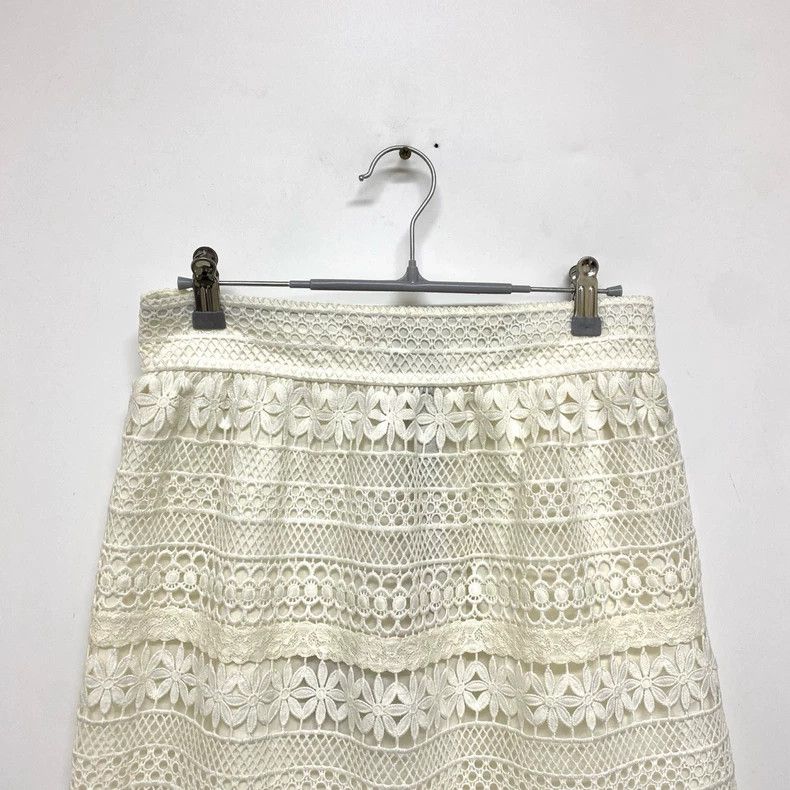 Burberry Burberry White Lace Shorts Size 38 Size 38" / US 16 / IT 52 - 5 Thumbnail