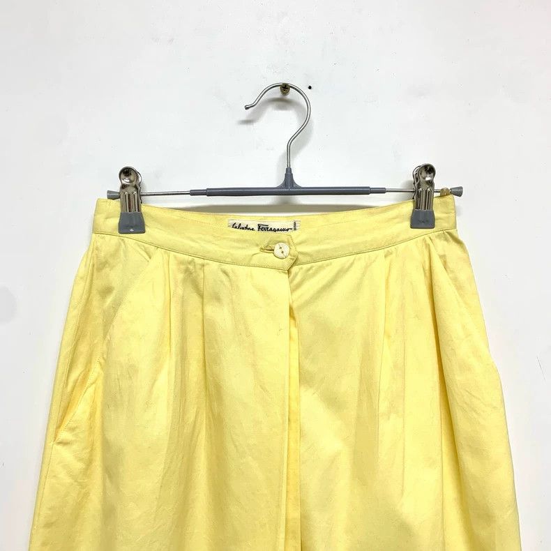 Salvatore Ferragamo Ferragamo Yellow Cotton Skirt Size 40" / US 18 - 5 Thumbnail