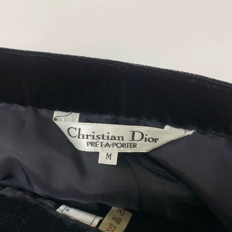 Dior Christian Dior Black Velvet Skirt Size M Size 30" / US 8 / IT 44 - 3 Thumbnail