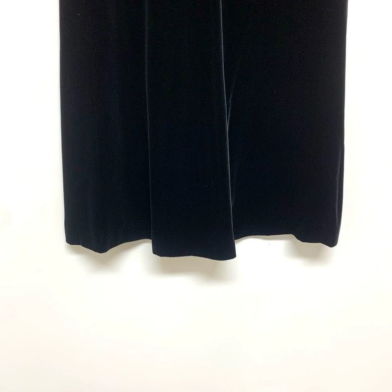Dior Christian Dior Black Velvet Skirt Size M Size 30" / US 8 / IT 44 - 6 Thumbnail