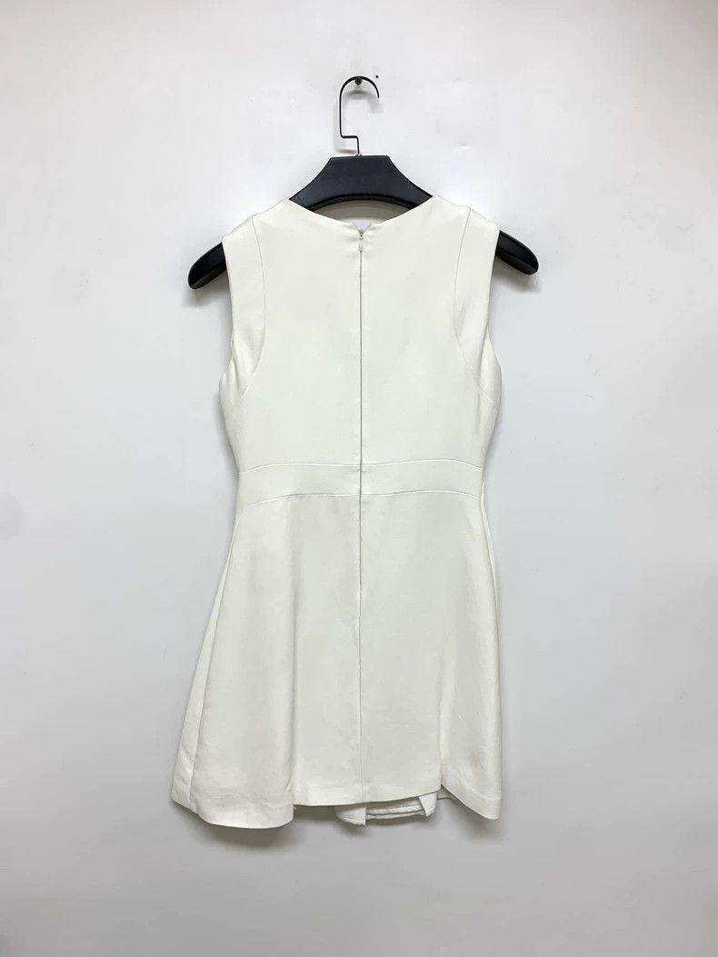 Miu Miu Miumiu White Dress Size 40 Brand New Size M / US 6-8 / IT 42-44 - 2 Thumbnail
