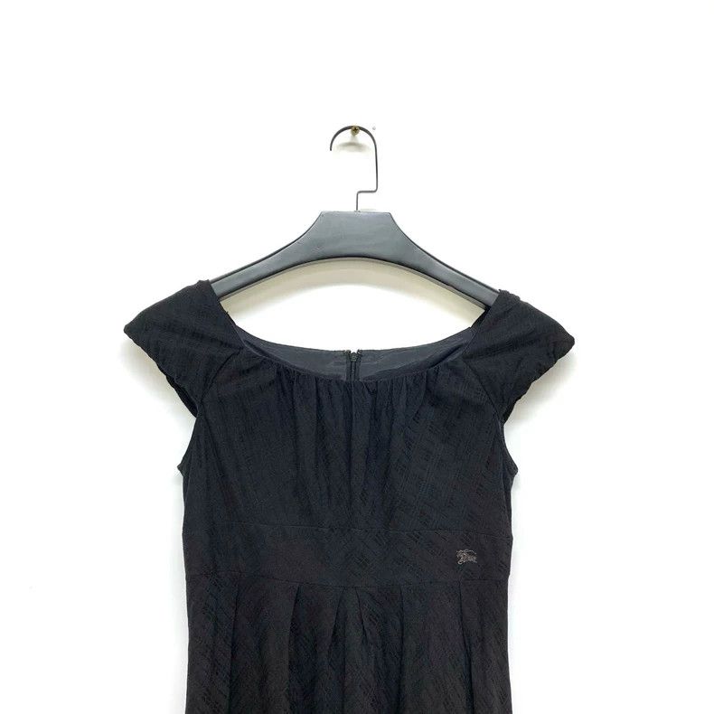 Burberry Burnerry Pleated Dress Size 38 Black Size M / US 6-8 / IT 42-44 - 5 Thumbnail