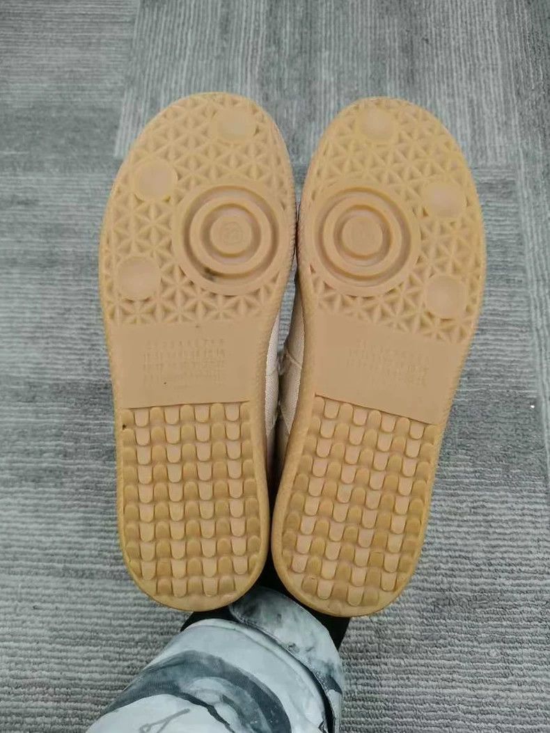Maison Margiela Majirade Training Shoes Size 35 Cream Color Size US 5 / IT 35 - 6 Thumbnail