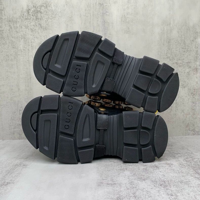 Gucci Gucci Black Gemstone Hiking Shoes Size 34 Size US 4 / IT 34 - 8 Thumbnail