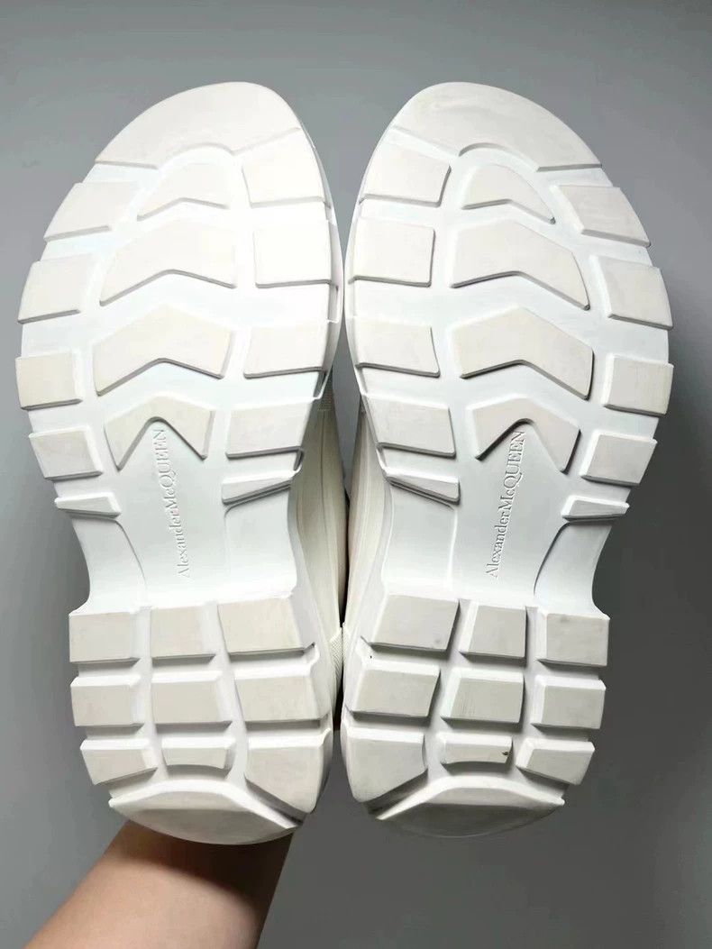 Alexander McQueen Alexander McQueen Low Top Sneakers White Size US 5 / IT 35 - 7 Thumbnail