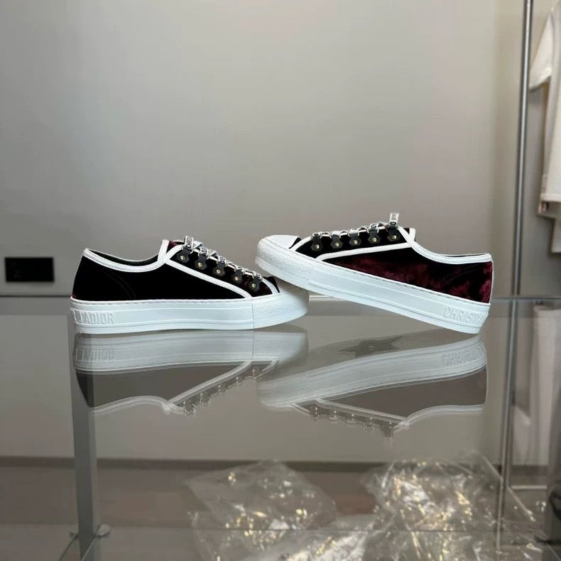 Dior DIOR Walk'n'Dior Red Velvet Sneakers Size 36 Size US 6 / IT 36 - 4 Thumbnail