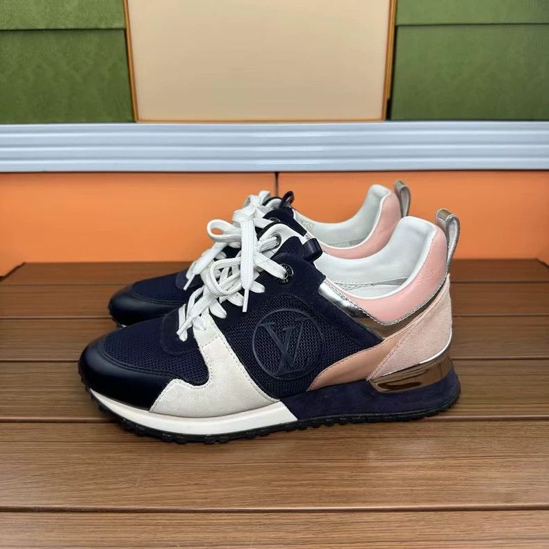 Louis Vuitton LV Runaway Casual Sneakers Size 35 Size US 5 / IT 35 - 5 Thumbnail