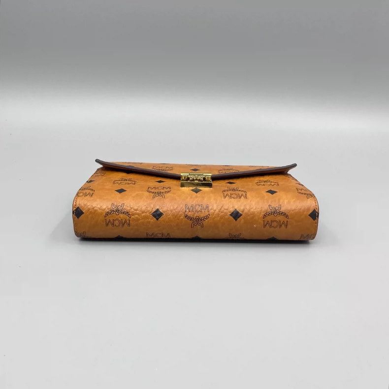 MCM MCM Envelope Chain Crossbody Bag in Cognac Size ONE SIZE - 9 Thumbnail