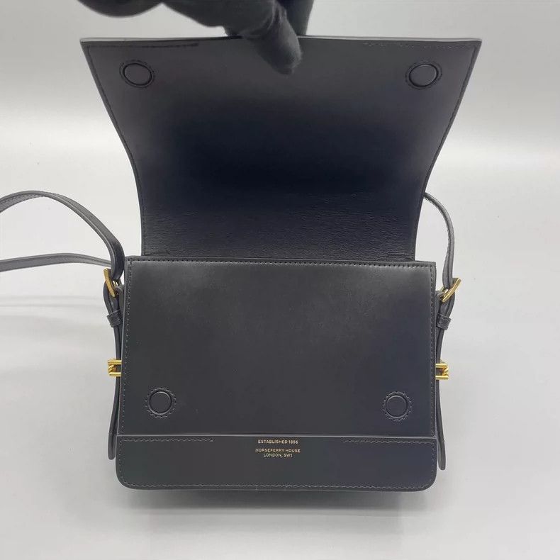 Burberry Burberry Black Gold Tofu Crossbody Bag Size ONE SIZE - 8 Thumbnail