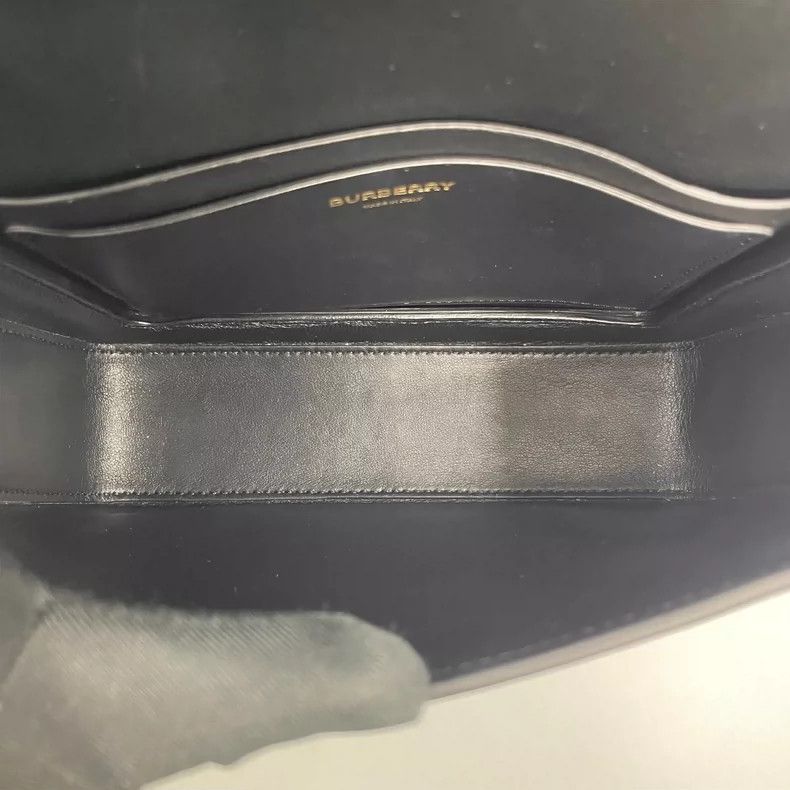 Burberry Burberry Black Gold Tofu Crossbody Bag Size ONE SIZE - 9 Thumbnail