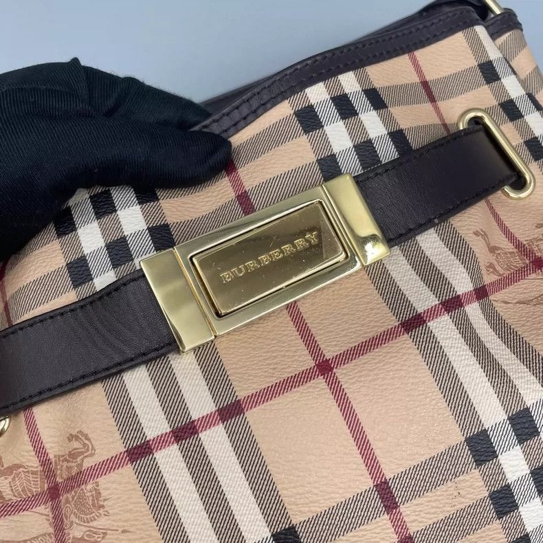 Burberry Burberry Plaid Gingham Tote Bag Size ONE SIZE - 6 Thumbnail