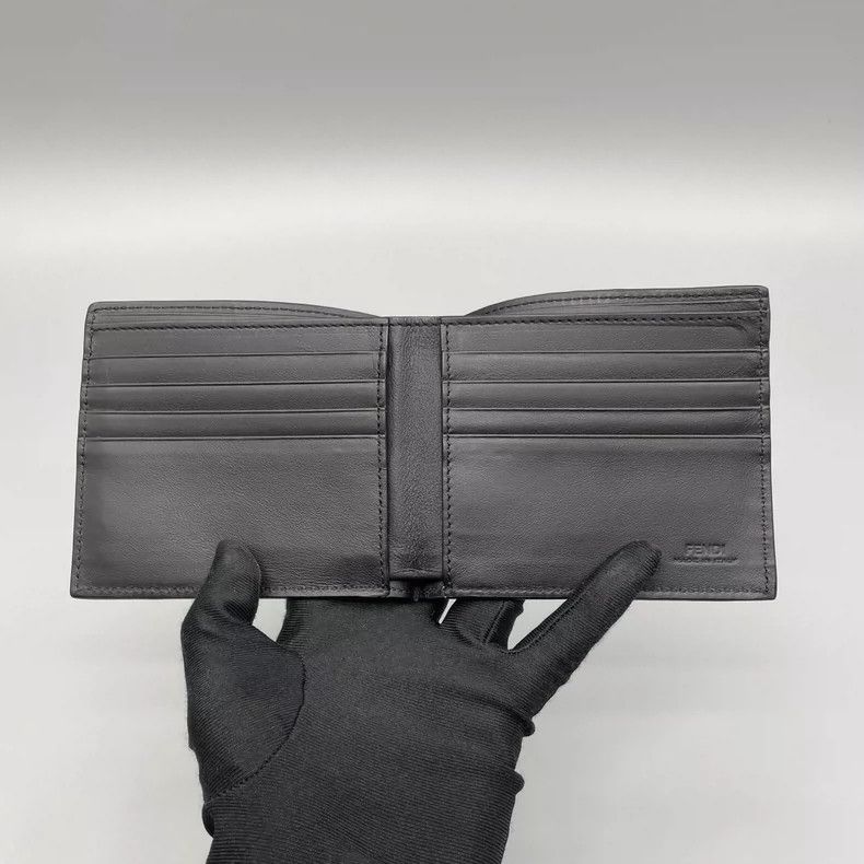 Fendi Fendi Capucines Long Wallet Black Color Size ONE SIZE - 8 Thumbnail