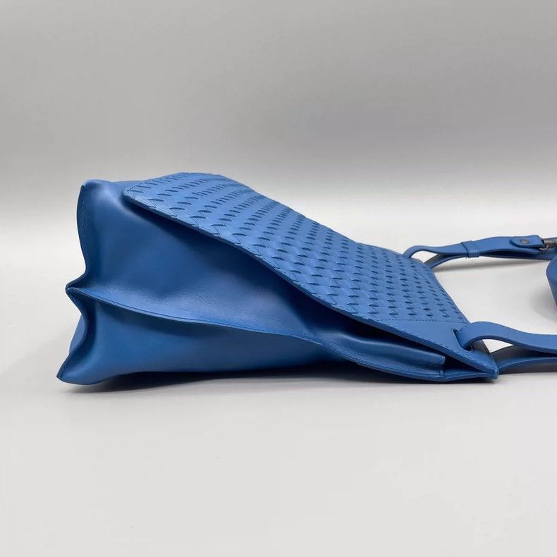 Bottega Veneta Blue Woven Leather Crossbody Bag Size ONE SIZE - 5 Thumbnail