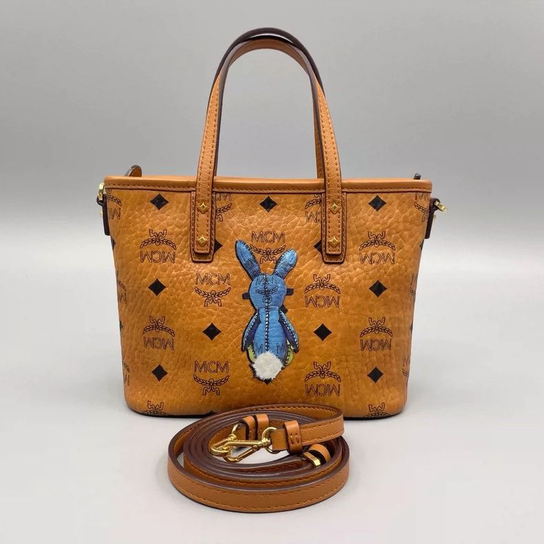MCM MCM Classic Caramel Rabbit Print Handbag Size ONE SIZE - 2 Thumbnail