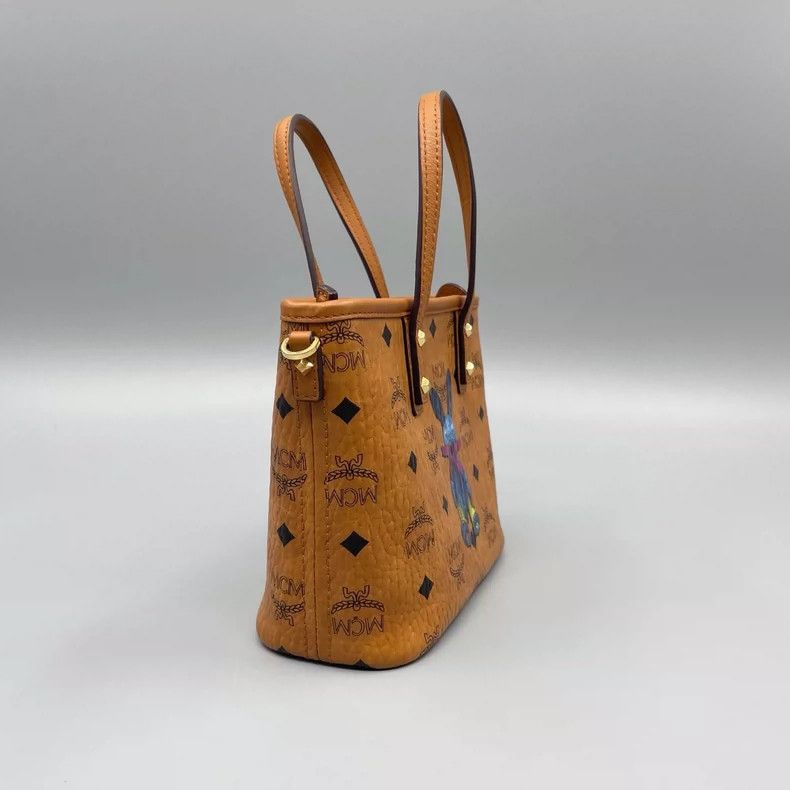 MCM MCM Classic Caramel Rabbit Print Handbag Size ONE SIZE - 8 Thumbnail