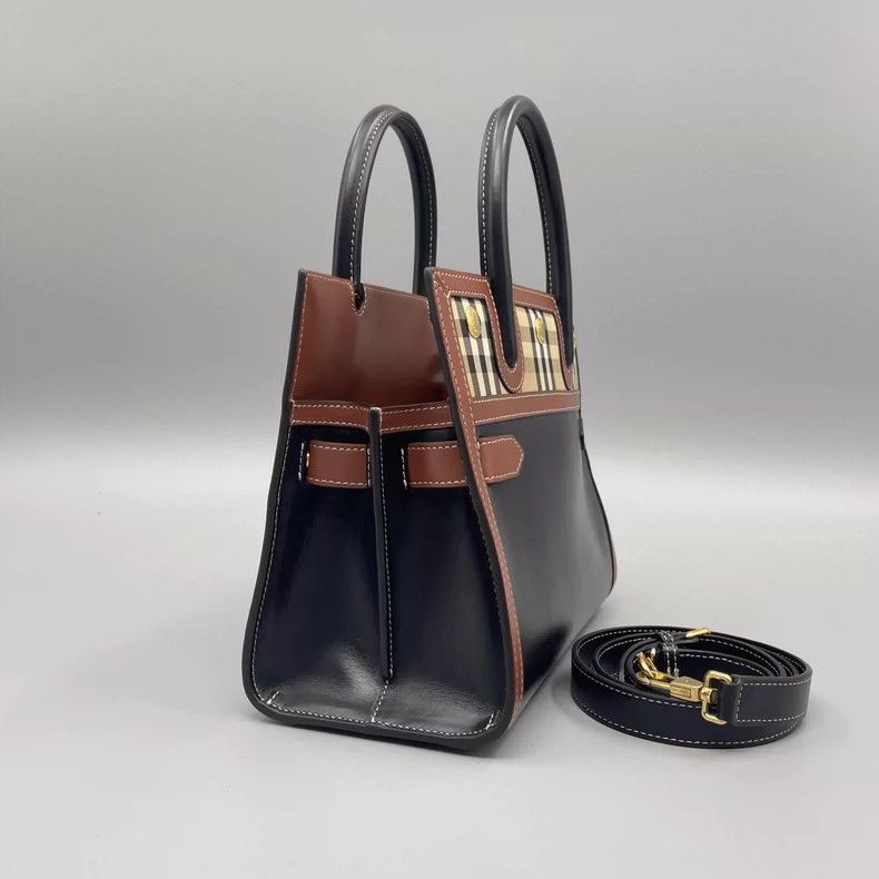 Burberry Burberry Black Check Handbag with Shoulder Strap Size ONE SIZE - 8 Thumbnail