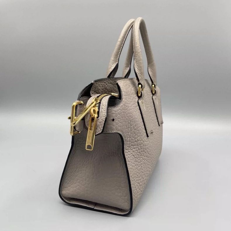 Burberry Burberry Litchi Grain Leather Tote Bag Size ONE SIZE - 8 Thumbnail