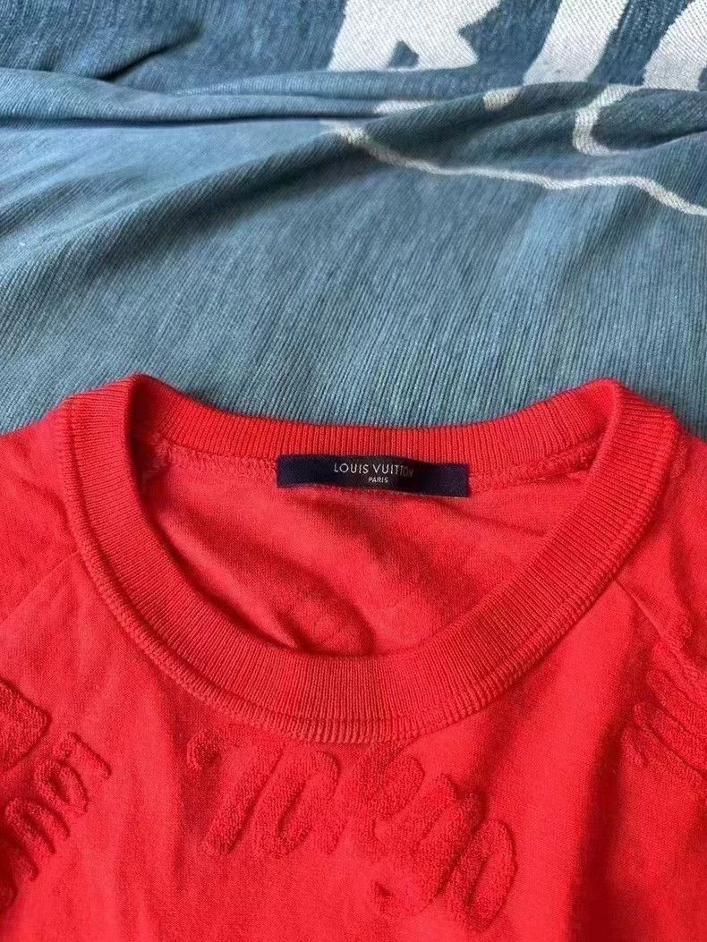Louis Vuitton Louis Vuitton Red Short-Sleeve Shirt Size XL / US 12-14 / IT 48-50 - 3 Thumbnail