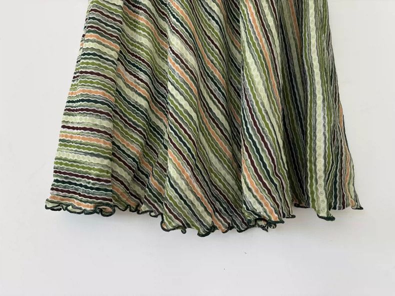 Missoni Missoni Sport Women's Knitted Midi Skirt Size 42" / US 20 - 5 Thumbnail