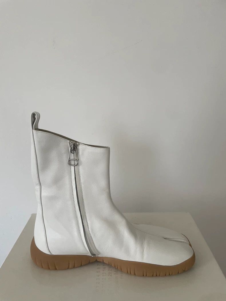 Maison Margiela Maison Margiela Tabi Flat Boots for Men Size US 9 / IT 39 - 3 Thumbnail