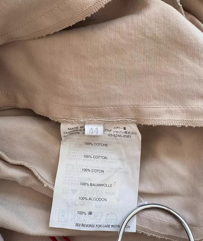 Prada Prada Pleated Skirt in Khaki Color Size 42" / US 20 - 5 Thumbnail