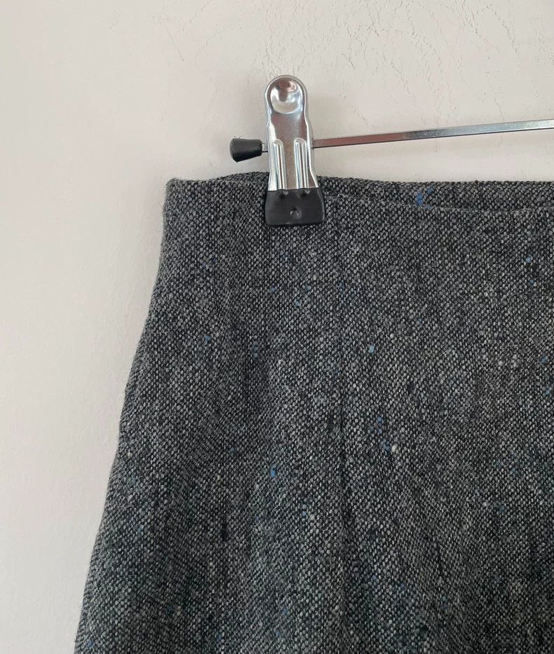 Versace Versace Women's Wool Blend Midi Skirt Size 42" / US 20 - 5 Thumbnail