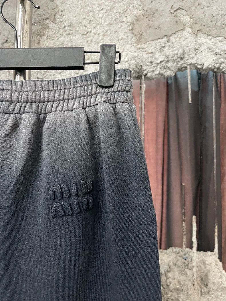 Miu Miu Miumiu Gradient Half Skirt Size 22" - 3 Thumbnail