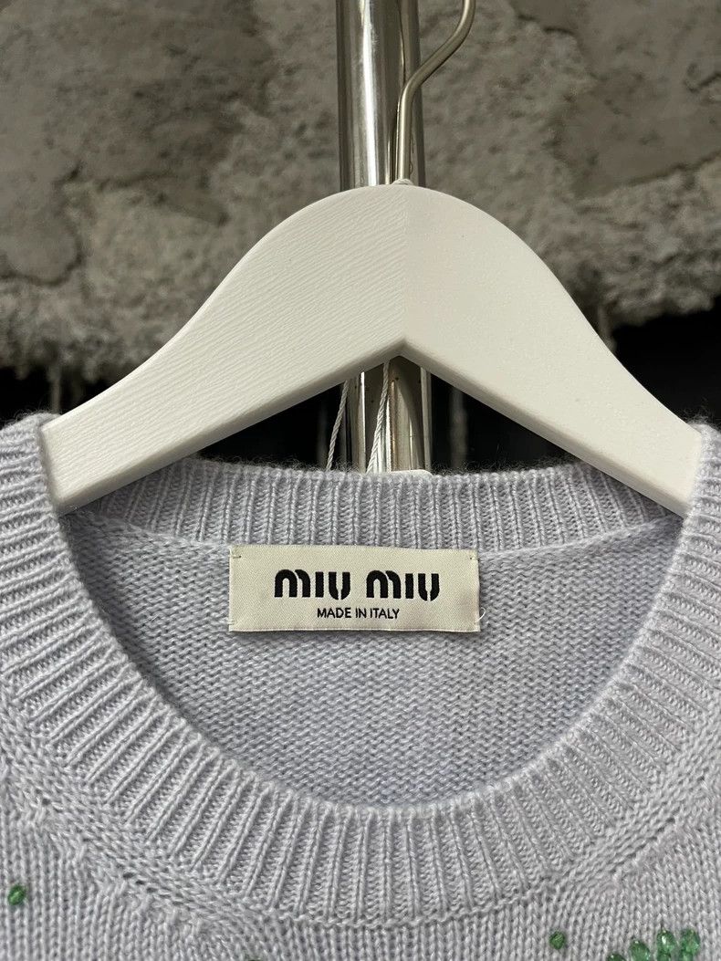 Miu Miu Miu Miu Short Sleeve Sweater with Embroidery Size L / US 10 / IT 46 - 5 Thumbnail