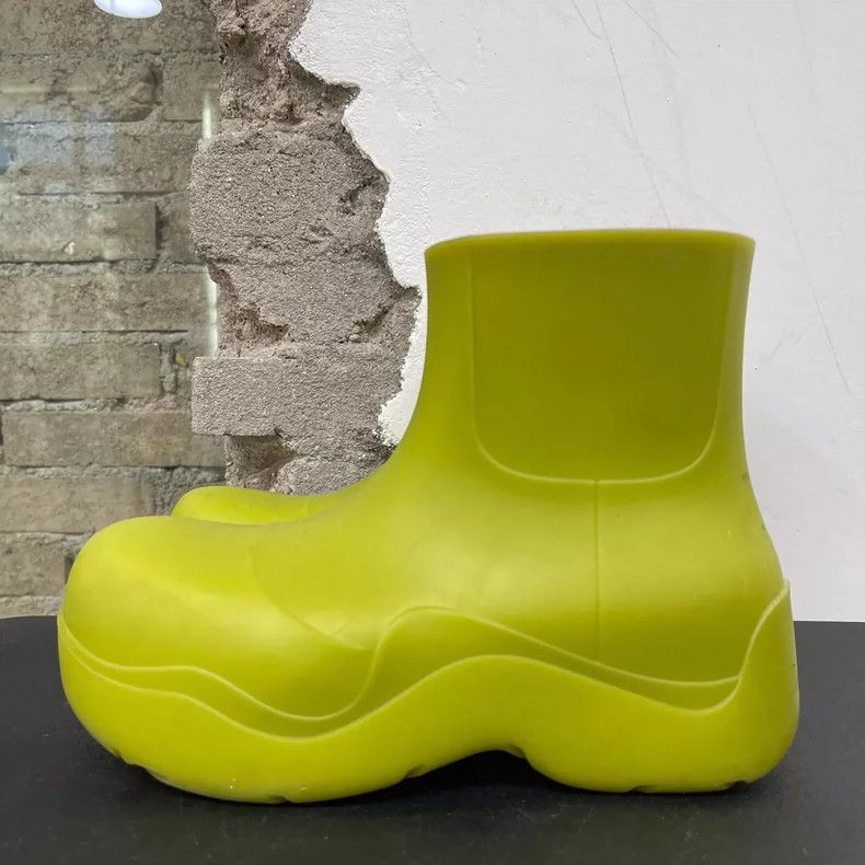 Bottega Veneta Bottega Veneta Yellow Rain Boots Size 35 Size US 5 / IT 35 - 2 Thumbnail