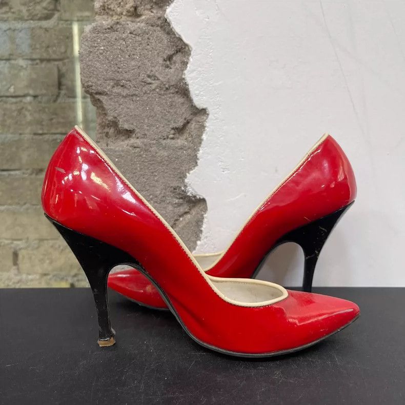 Dolce & Gabbana D&G High Heels in Bright Red Color Size US 5 / IT 35 - 4 Thumbnail
