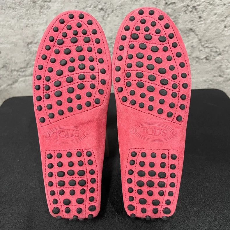 Tod's Tods Suede Loafers in Bright Pink Size US 4 / IT 34 - 7 Thumbnail