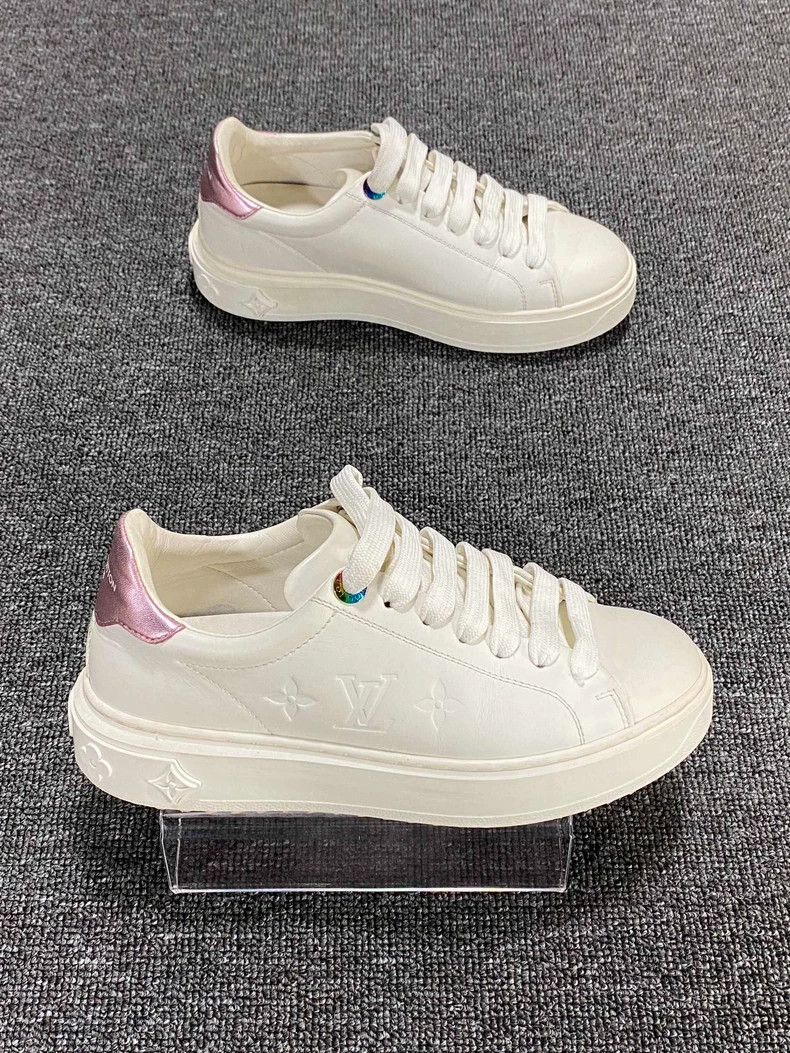 Louis Vuitton Louis Vuitton Logo Platform Sneakers Size US 5 / IT 35 - 2 Thumbnail
