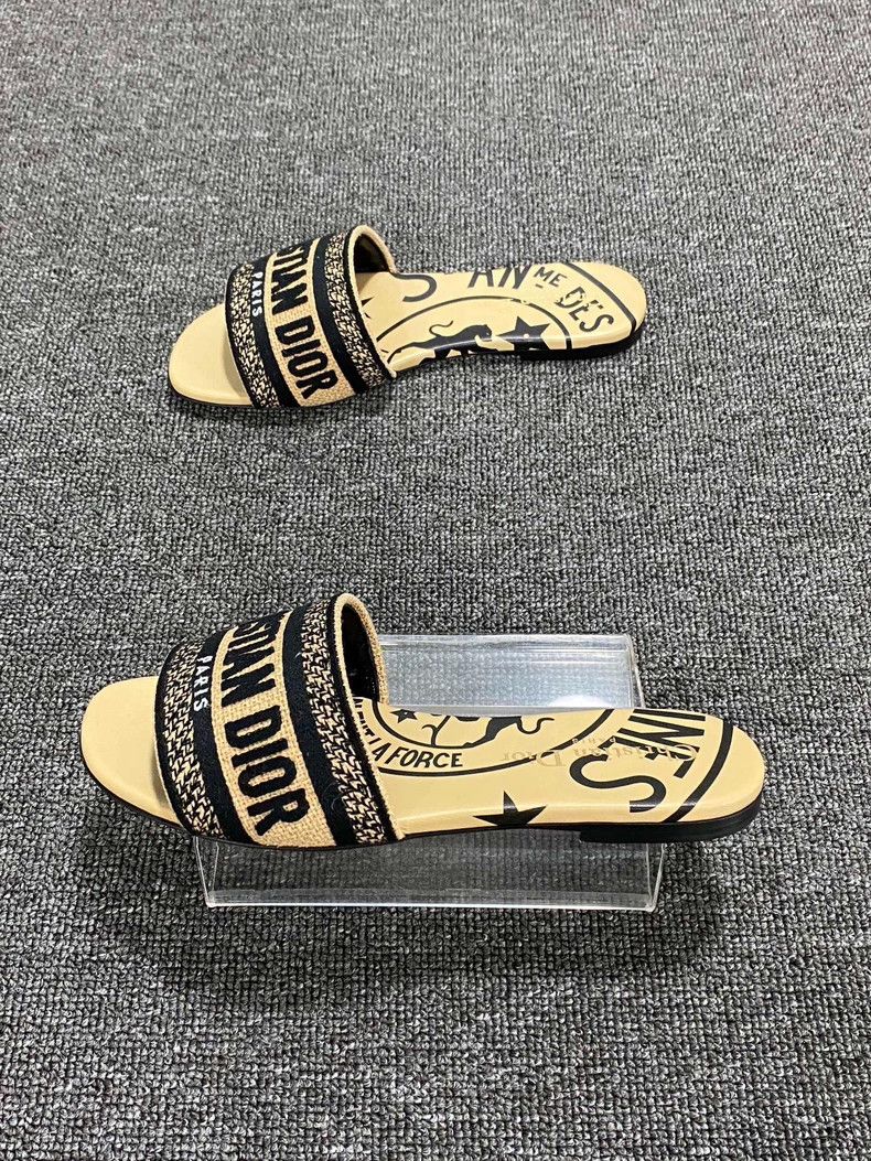Dior Classic Logo Slide Sandals by Dior Size US 5 / IT 35 - 3 Thumbnail