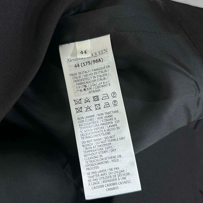 Alexander McQueen Black Women's Cropped Blazer Alexander McQueen Size L / US 10 / IT 46 - 5 Thumbnail