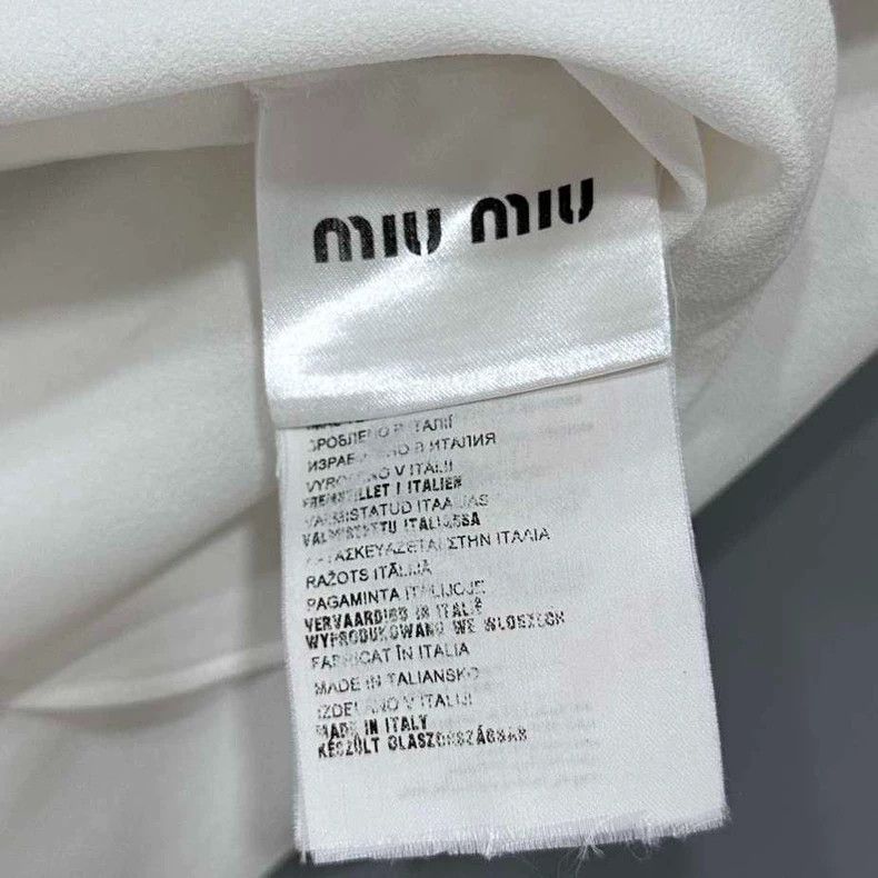 Miu Miu White Ruffled Collar Top by MIUMIU Size M / US 6-8 / IT 42-44 - 5 Thumbnail