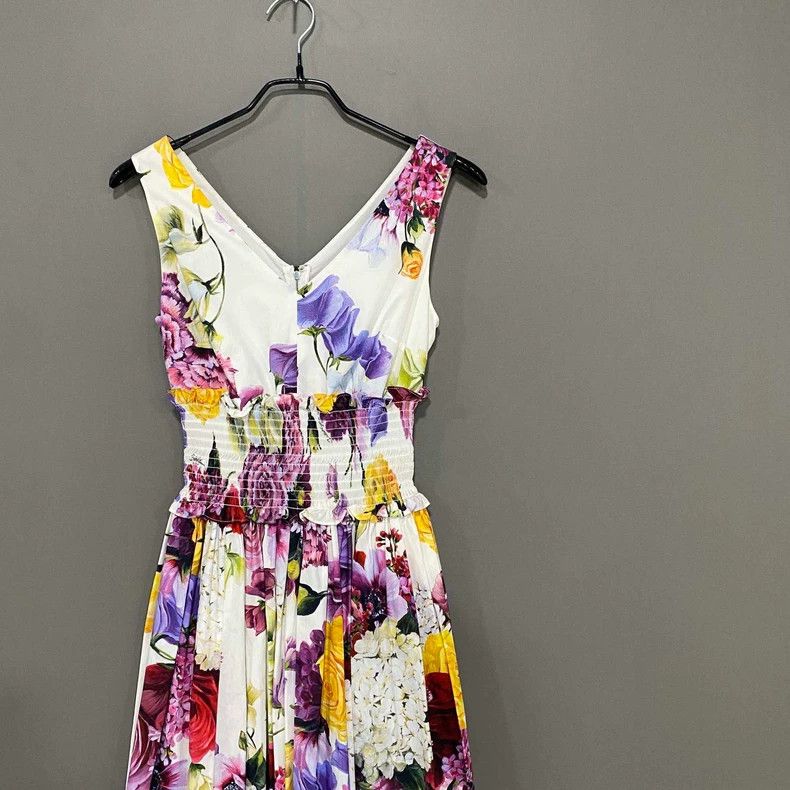 Dolce & Gabbana Floral Dress by Dolce & Gabbana Size S / US 4 / IT 40 - 2 Thumbnail