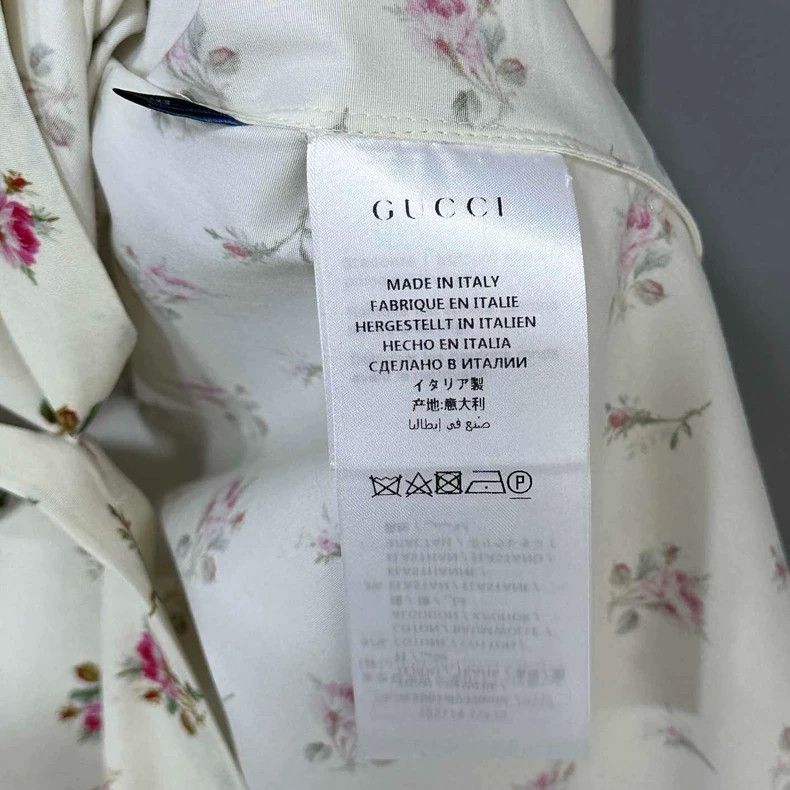 Gucci Cherry Print Bow Tie Dress by Gucci Size S / US 4 / IT 40 - 7 Thumbnail
