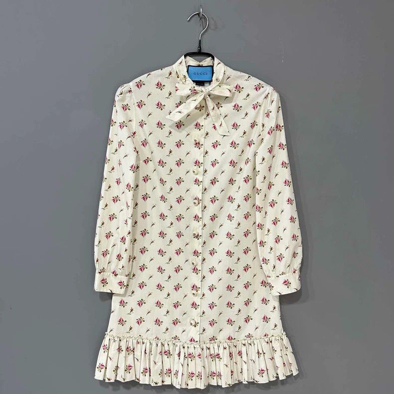 Gucci Cherry Print Bow Tie Dress by Gucci Size S / US 4 / IT 40 - 2 Thumbnail