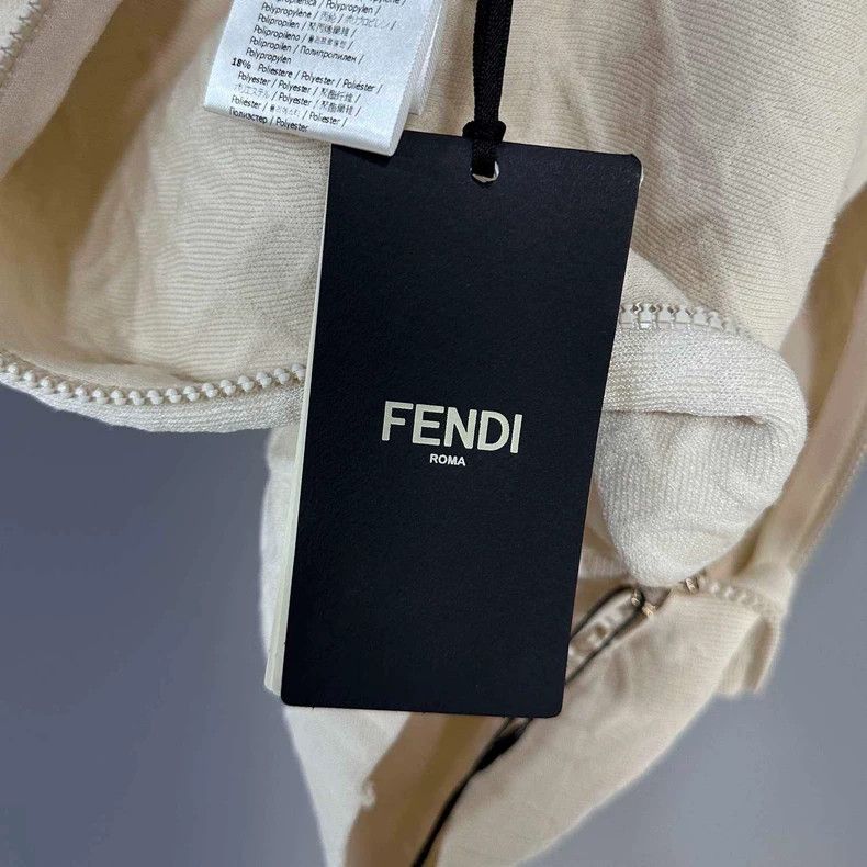 Fendi Fendi Embossed Logo Short Sleeve Dress Size M / US 6-8 / IT 42-44 - 6 Thumbnail