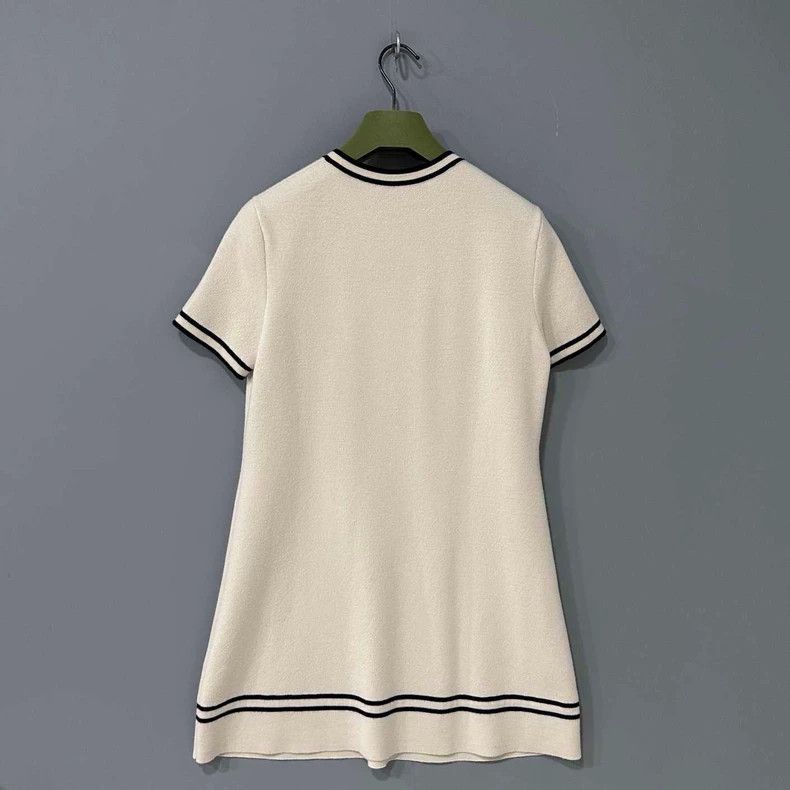 Gucci Gucci Short Sleeve Dress with Pocket Size L / US 10 / IT 46 - 2 Thumbnail
