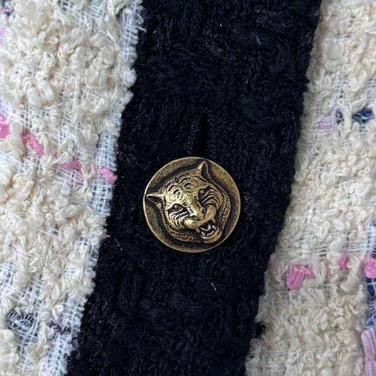 Gucci Gucci Tweed Jacket with Button Details Size M / US 6-8 / IT 42-44 - 5 Thumbnail